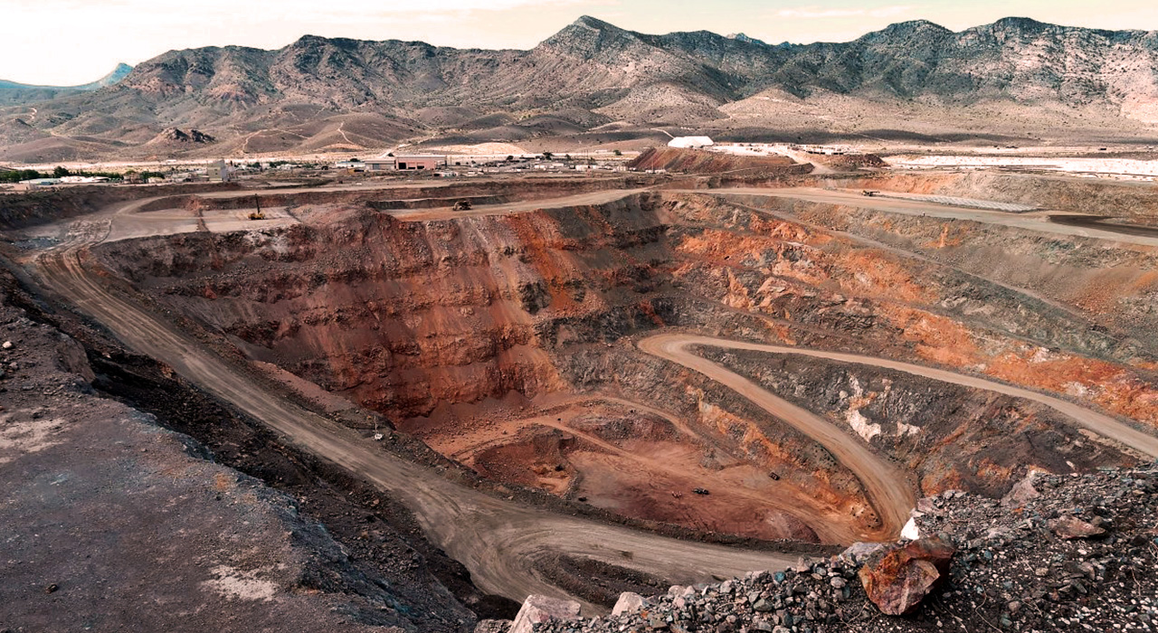 Minería de tierras